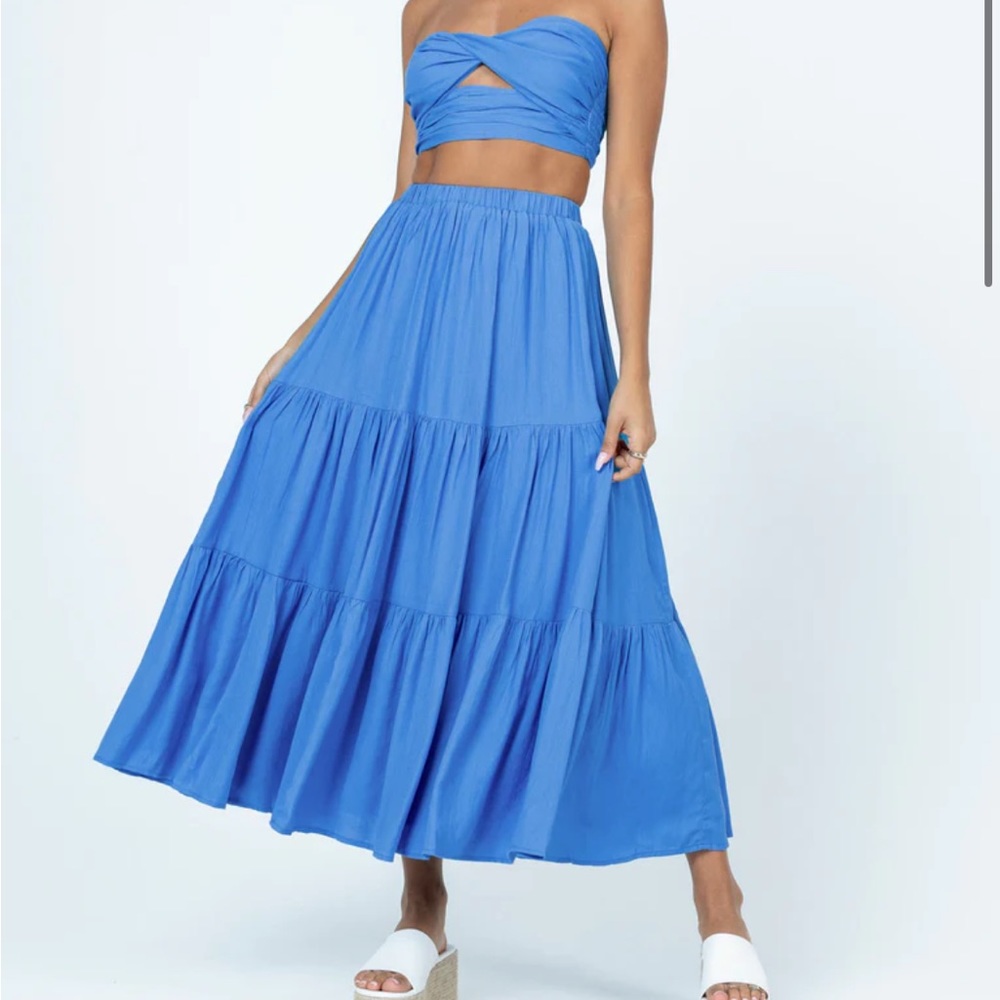 ALLIE SET BLUE